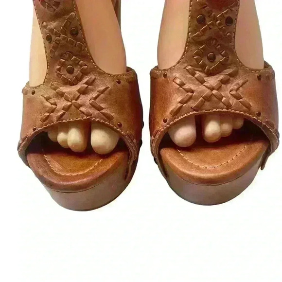 FRYE Fran X Stich Women Platform Brown Leather Wooden Heels Sandals Size 8.5 M - Picture 3 of 11